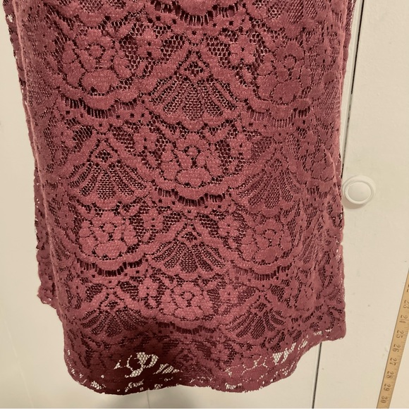 ANN TAYLOR LOFT Burgundy Floral Lace Front Lined Sleeveless Tank Top Size Medium - Picture 8 of 11